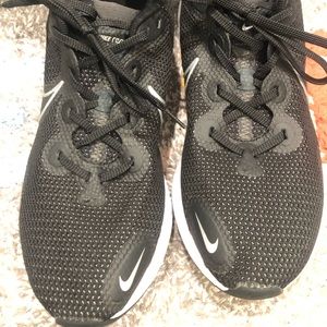 Mens size 12 Nike Renew tennis shoes